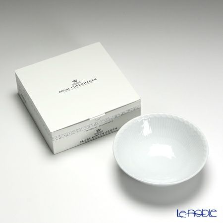 ロイヤルコペンハーゲン（Royal Copenhagen） ホワイト フルーテッド ハーフレース ボウル 5×15.5cm ペア 1128574／1017288