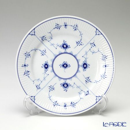 ロイヤルコペンハーゲン（Royal Copenhagen） ブルー フルーテッド プレイン トリオセット（コーヒー） ペア