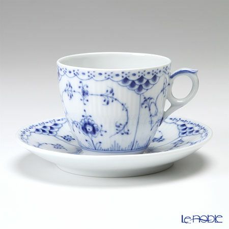 ロイヤルコペンハーゲン（Royal Copenhagen） ブルー フルーテッド ハーフレース コーヒーカップ＆ソーサー 170ml ペア 1102071／1017205