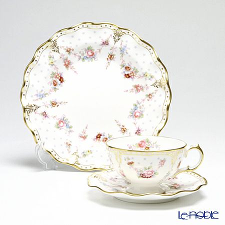 ロイヤルクラウンダービー ロイヤルアントワネット トリオセット ペア