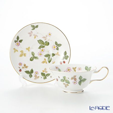 ウェッジウッド（Wedgwood） ワイルドストロベリー トリオセット（ピオニー） ペア