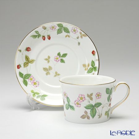 ウェッジウッド（Wedgwood） ワイルドストロベリー ティーカップ＆ソーサー（デルフィ） 200ml ペア