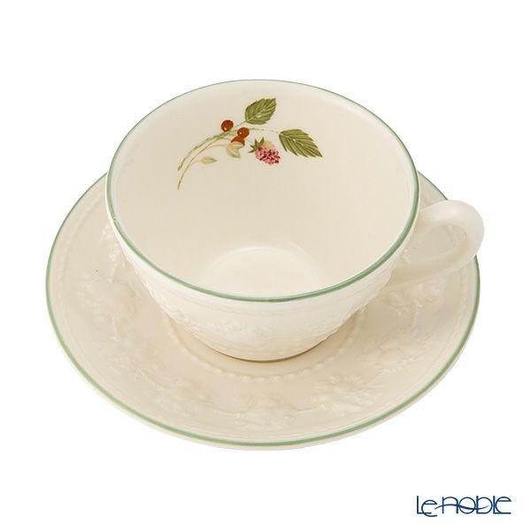 ウェッジウッド（Wedgwood） フェスティビティ ティーカップ＆ソーサー 160ml（ラズベリー） ペア 【ブランドボックス付】