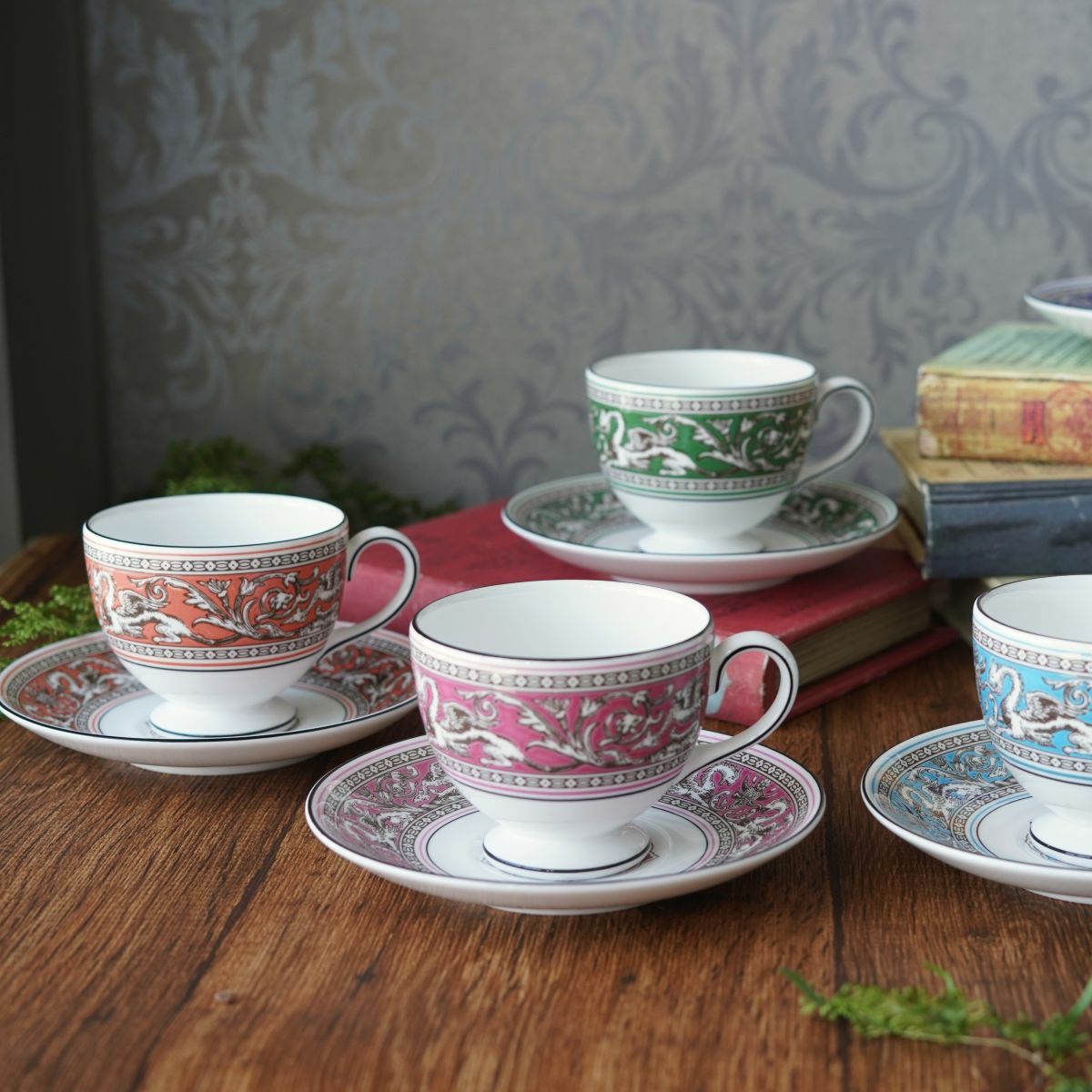 ウェッジウッド（Wedgwood） フロレンティーン サーモン トリオセット リー