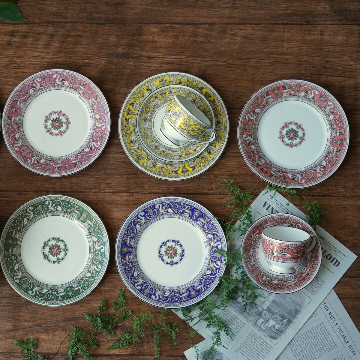 ウェッジウッド（Wedgwood） フロレンティーン サーモン トリオセット リー