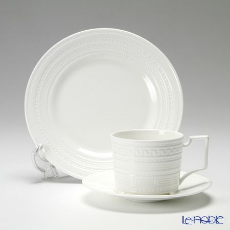 ウェッジウッド（Wedgwood） インタグリオ トリオセット