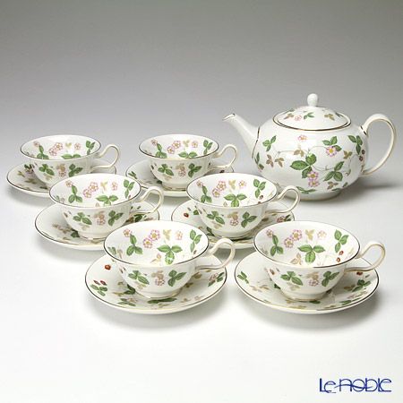 ウェッジウッド（Wedgwood） ワイルドストロベリー ティーカップ＆ソーサー（ピオニー）＆ティーポット 7点セット