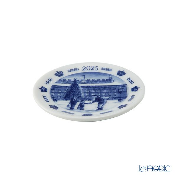 ロイヤルコペンハーゲン（Royal Copenhagen） ミニプラケット／ミニイヤープレート 8cm CHRISTMAS IN COPENGHAGEN 2025年／令和7年